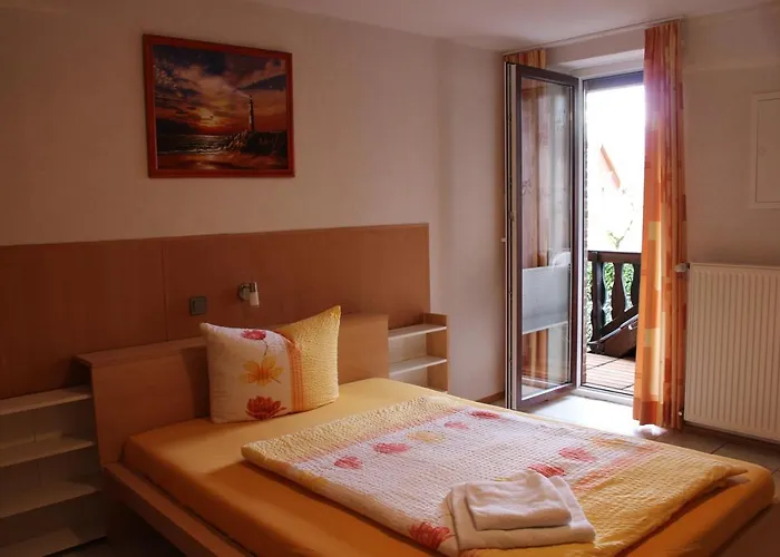 Burs Hotel